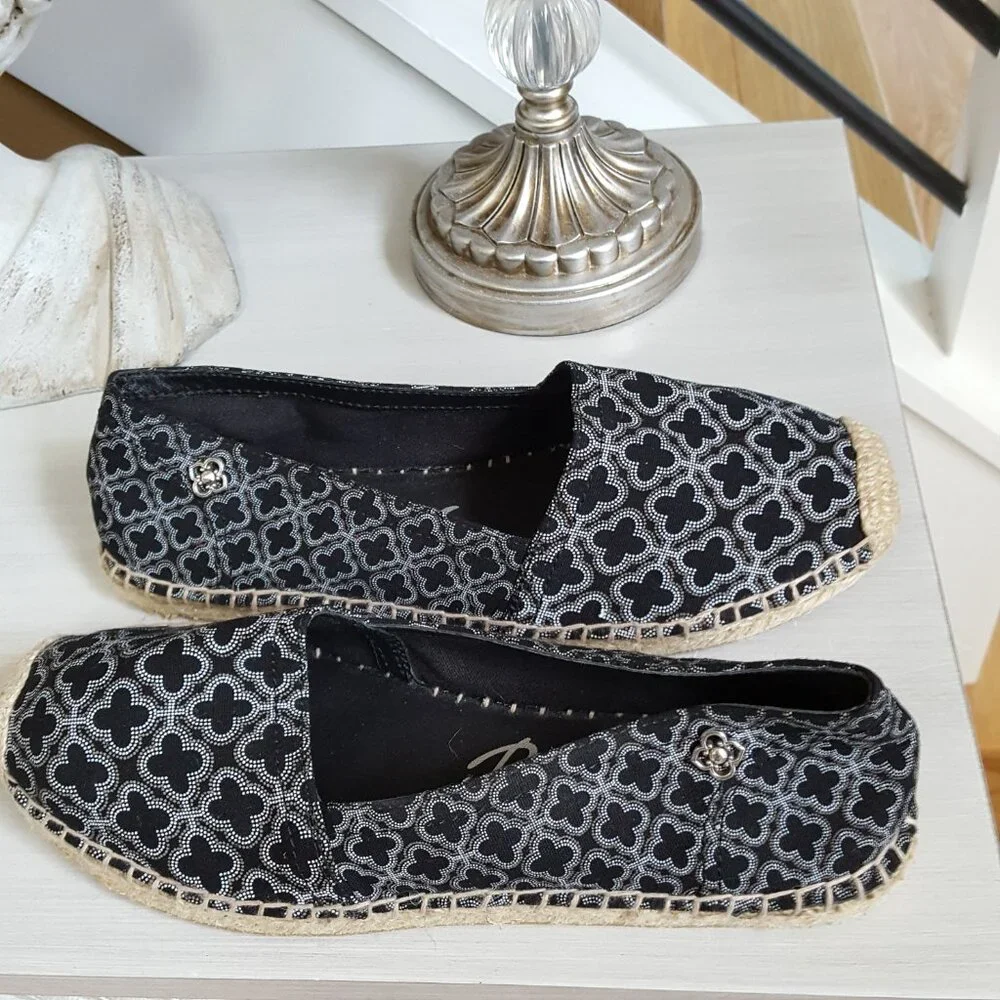 NWOB! BRIGHTON Avila ESPRADRILLE Slip ON SZ 8